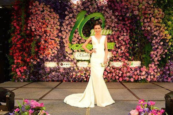 Mâu Thủy trở lại đầy quyến rũ sau những ngày chấn thương ảnh 4 Mâu Thủy trở lại đầy quyến rũ sau những ngày chấn thương ảnh 4