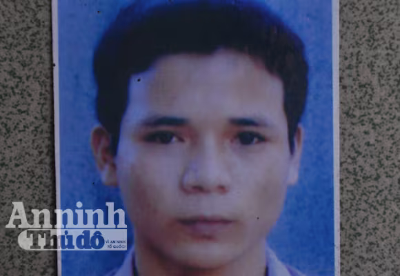 Hung hãn dùng mã tấu chém công an ảnh 1 Hung hãn dùng mã tấu chém công an ảnh 1