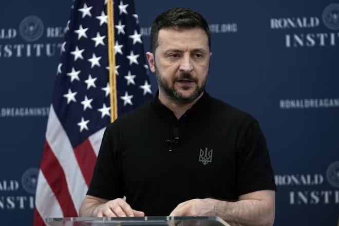 Tổng thống Ukraine Volodymyr Zelensky