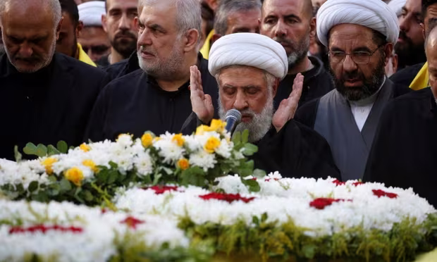 Phó thủ lĩnh Hezbollah Naim Qassem ngày 22-9 phát biểu tại lễ tang ông Ibrahim Aqil Phó thủ lĩnh Hezbollah Naim Qassem ngày 22-9 phát biểu tại lễ tang ông Ibrahim Aqil