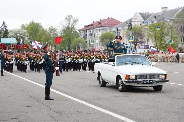 Cuộc duyệt binh tại thành phố Ussuriysk ở vùng Viễn Đông của Nga