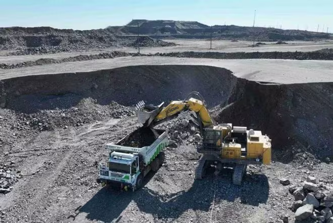 Khai thác đất hiếm ở Trung Quốc Khai thác đất hiếm ở Trung Quốc