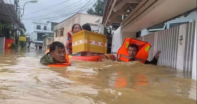Thiệt hại nặng nề do mưa lũ tại miền Trung, Tây Nguyên