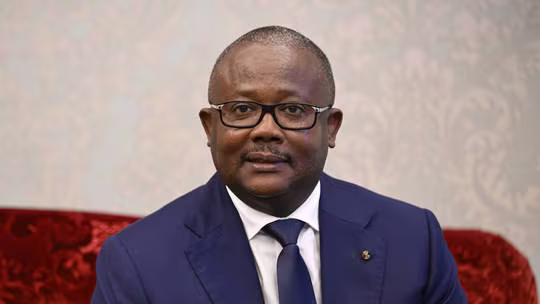 Quân đội Guinea-Bissau tuyên bố đã phế truất Tổng thống Umaro Sissoco Embalo Quân đội Guinea-Bissau tuyên bố đã phế truất Tổng thống Umaro Sissoco Embalo