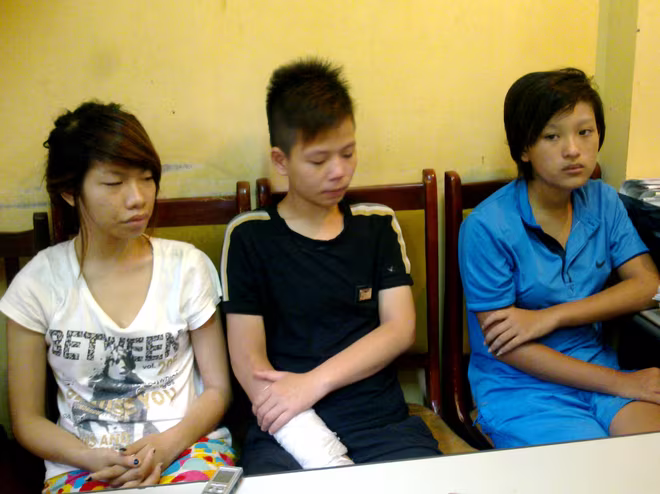 Nữ quái tuổi teen đi cướp lấy tiền trả viện phí cho bạn trai !? ảnh 1