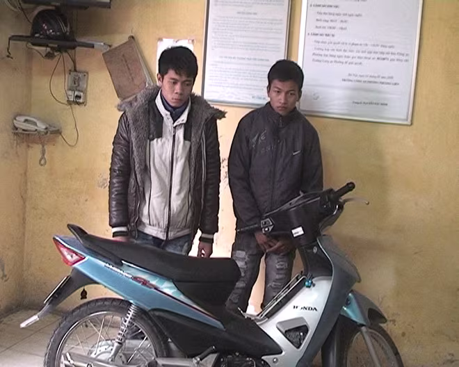 Ổ nhóm cướp giật cùng phương tiện vận chuyển