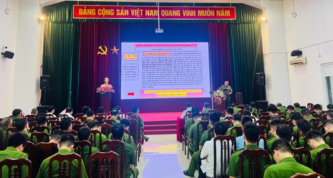 Toàn cảnh buổi tập huấn