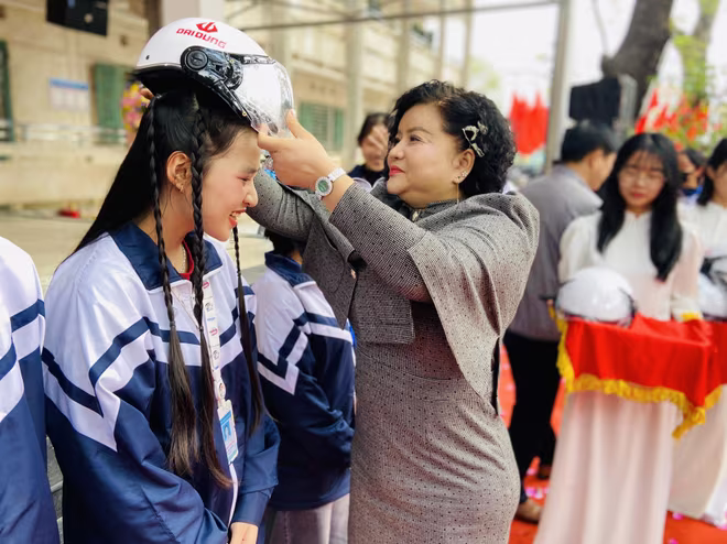 Là đơn vị đồng hành xuyên suốt, Tập đoàn Đại Dũng góp mặt tại chương trình với tinh thần trách nhiệm xã hội mạnh mẽ.