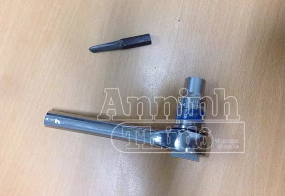 Đi xe trộm cắp, gặp “141”, phi tang vam phá khóa bất thành ảnh 4 Đi xe trộm cắp, gặp “141”, phi tang vam phá khóa bất thành ảnh 4