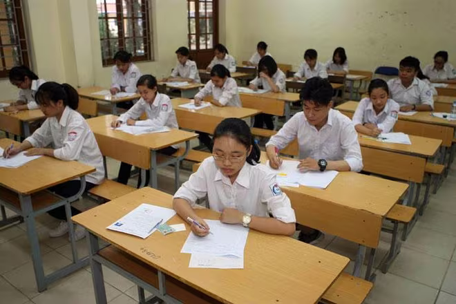 Thí sinh ở Hà Nội đã bước vào Kỳ thi THPT Quốc gia năm 2022 (ảnh minh họa) Thí sinh ở Hà Nội đã bước vào Kỳ thi THPT Quốc gia năm 2022 (ảnh minh họa)
