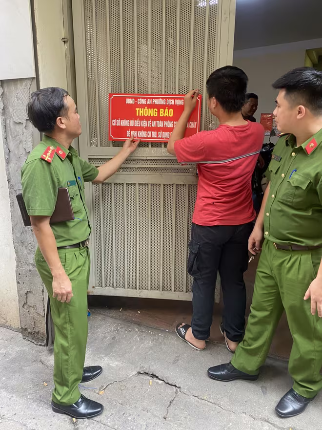 Niêm yết thông báo công khai các cơ sở không đảm bảo đủ yêu cầu về PCCC để chủ nhà trọ khắc phục Niêm yết thông báo công khai các cơ sở không đảm bảo đủ yêu cầu về PCCC để chủ nhà trọ khắc phục