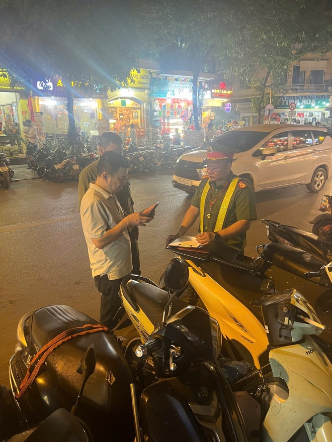 Kiên quyết lập biên bản xử lý các bãi xe vi phạm