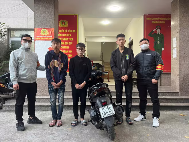 Nhóm đối tượng chống người thi hành công vụ bị bắt giữ Nhóm đối tượng chống người thi hành công vụ bị bắt giữ