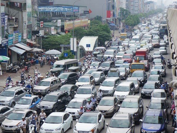 Áp lực giao thông tăng chóng mặt ảnh 1 Áp lực giao thông tăng chóng mặt ảnh 1