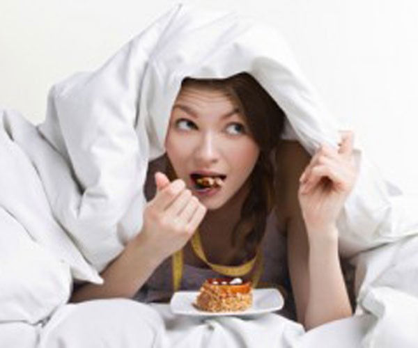 Khó ngủ vì ăn nhiều chất béo và đường ảnh 1 Khó ngủ vì ăn nhiều chất béo và đường ảnh 1