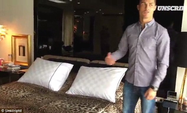 Khám phá bên trong lâu đài xa xỉ của Ronaldo ảnh 7 Khám phá bên trong lâu đài xa xỉ của Ronaldo ảnh 7