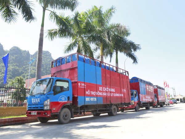 Chia sẻ khó khăn cùng đồng bào Quảng Ninh sau mưa bão ảnh 1 Chia sẻ khó khăn cùng đồng bào Quảng Ninh sau mưa bão ảnh 1
