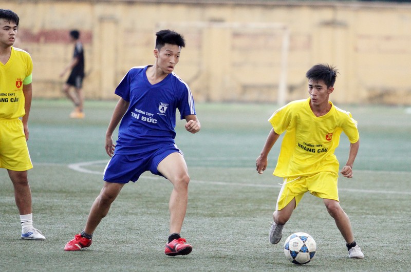 Kết quả, hình ảnh lượt trận cuối vòng bảng giải bóng đá học sinh THPT Hà Nội 2015 ảnh 24 Kết quả, hình ảnh lượt trận cuối vòng bảng giải bóng đá học sinh THPT Hà Nội 2015 ảnh 24