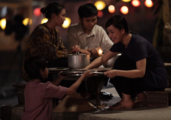 Sao nhí “Đoạt hồn” Thanh Mỹ hồn nhiên giữa đêm Hội An ảnh 8 Sao nhí “Đoạt hồn” Thanh Mỹ hồn nhiên giữa đêm Hội An ảnh 8