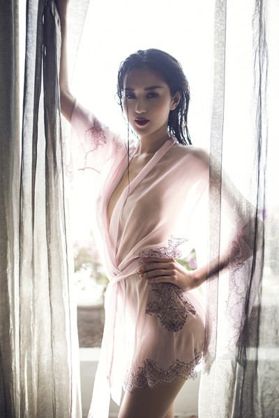 Khánh My tiếp tục tung ảnh nóng bỏng không nội y ảnh 1 Khánh My tiếp tục tung ảnh nóng bỏng không nội y ảnh 1