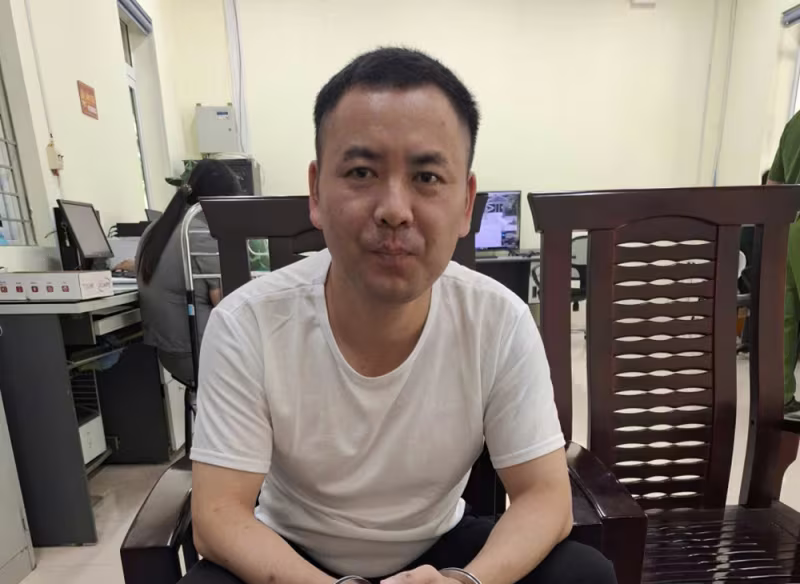 Vận động đối tượng Nhất từ Trung Quốc về đầu thú để hưởng chính sách khoan hồng của pháp luật Việt Nam Vận động đối tượng Nhất từ Trung Quốc về đầu thú để hưởng chính sách khoan hồng của pháp luật Việt Nam