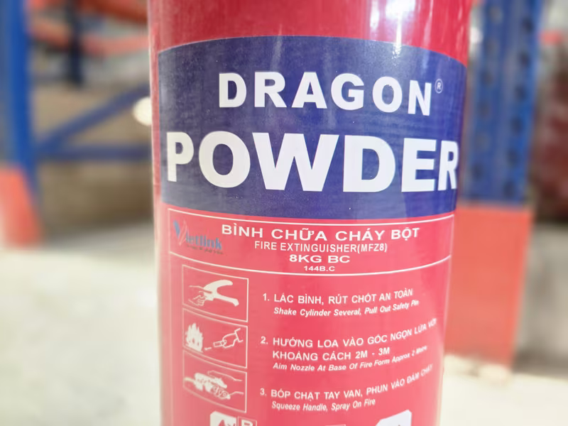 Các đối tượng đã thu lợi bất chính hơn 1.000 tỷ đồng từ việc sản xuất, buôn bán bình chữa cháy giả Các đối tượng đã thu lợi bất chính hơn 1.000 tỷ đồng từ việc sản xuất, buôn bán bình chữa cháy giả