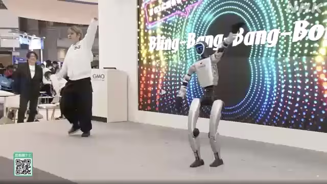 Triển lãm Robot Quốc tế sẽ kéo dài đến ngày 6-12