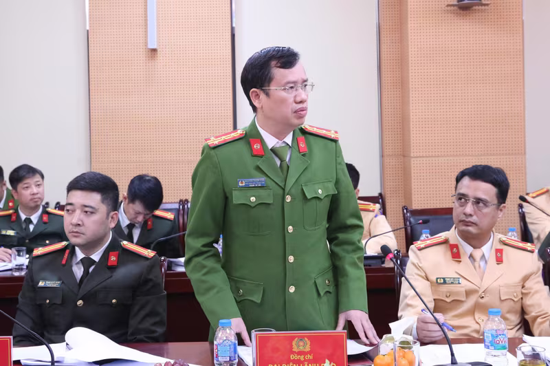 Các đơn vị tham luận, bàn giải pháp nâng cao hiệu quả công tác xử lý vi phạm giao thông trên môi trường điện tử Các đơn vị tham luận, bàn giải pháp nâng cao hiệu quả công tác xử lý vi phạm giao thông trên môi trường điện tử